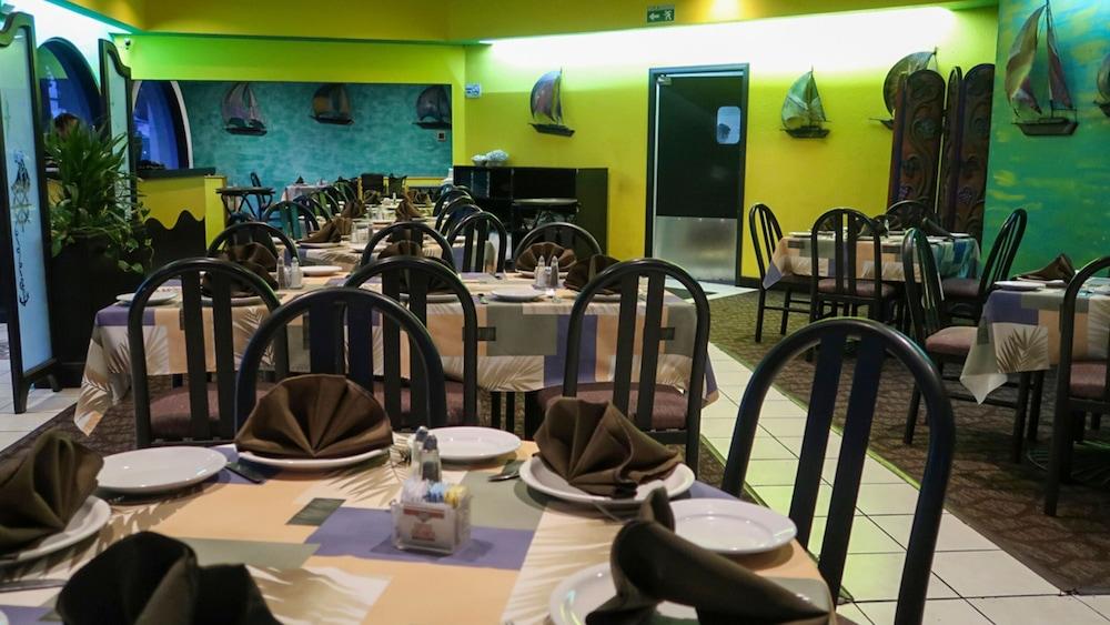 Corona Hotel & Spa Ensenada Ngoại thất bức ảnh